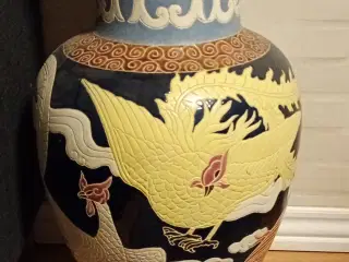 Gulv vase på 82 cm høj