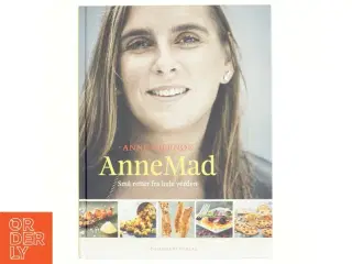 AnneMad : små retter fra hele verden af Anne Hjernøe (Bog)