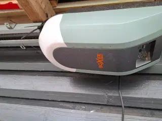 Garageport åbner BOXER
