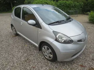Toyota Aygo 1.0 i Synet 