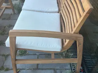 Havesofa og bord i teak - sprit nyt 