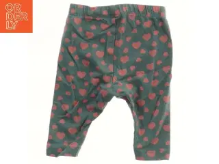 Bukser med hjerter fra Name It (str. 56)