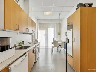 Butik. Kontor. Klinik, Restaurant – lejemål på 309 kvm i hjertet af Vejen by