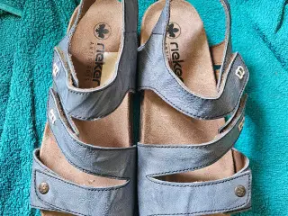 Sandal str 40 mrk. Reiker