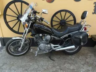 Yamaha XV 500 SE
