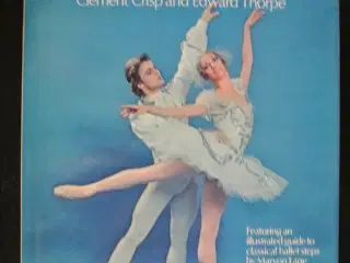 the colourful world of ballet, by clement crisp an