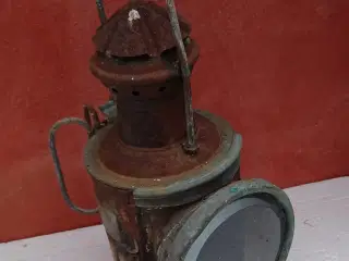 Antik jernbanelygte fra Haderslev.