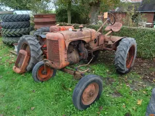 VETERAN TRAKTOR,