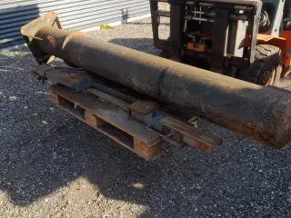 Auto lift ensøjlet