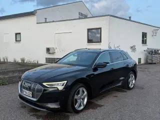 Audi e-tron 55 quattro