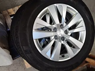 Vinterhjul originale til Peugeot 3008.
