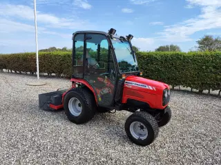 Massey Ferguson 1523 4wd kompakt traktor