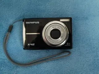 Olympus X-42 digital kamera