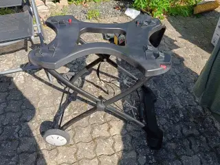 Weber grill vogn 