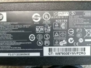 HP lader PPP012H-S AC/DC Adapter 19V 4,74A 90W
