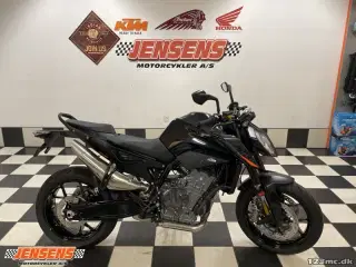 KTM 890 Duke