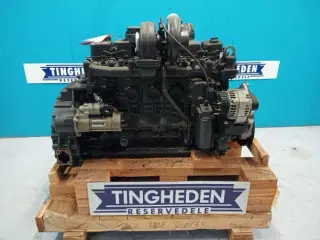 New Holland TC5080 Ny Motor! 84190728