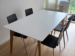 Spisebord