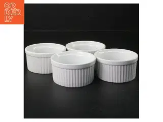 Hvide porcelænsforme (str. 9,5x5 cm)
