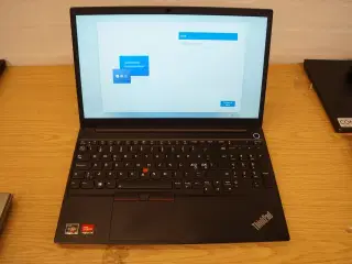 Computer LENOVO TP00117E