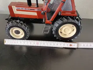 Modeltraktor 