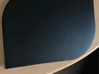 Dækkeservietter i læder