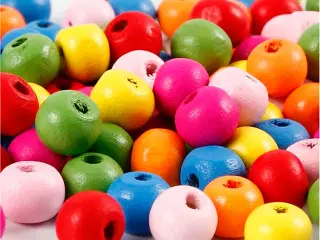 Træperler, diam. 8 mm, hulstr. 1,5-2 mm, ass. farver, 16g/ 1 pk.