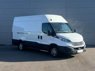Iveco Daily 3,0 35S18 12m³ Van AG8
