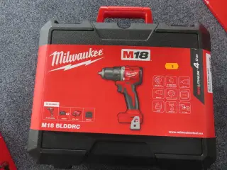 Bore/Skruemaskine M18 - MILWAUKEE M18 BLDDRC