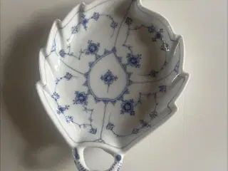 Royal Copenhagen mussel no 143