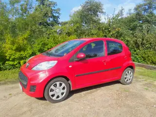 Peugeot 107, årg 11 nysynet,