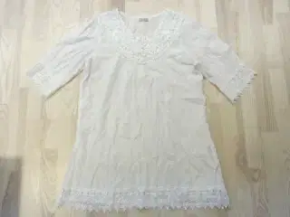 Str. L, hvid kjole