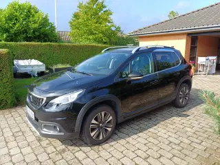 Peugeot 2008 1,2 PureTech 110 Privé