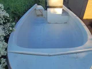 Alaska 500 med motor og trailer