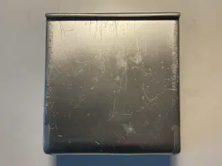 Stort Klapbart tog askebæger uden logo