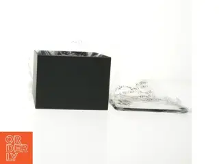 Væg plantekasse fra Ferm Living (str. 15x15 cm)