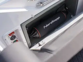 Nordkapp Noblesse 720