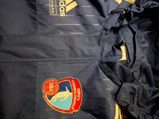 Fodbold tøj ,regnjakke