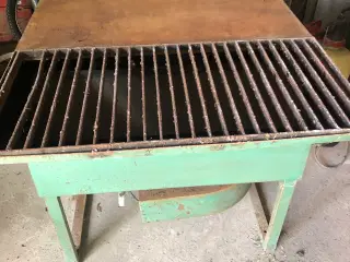 Svejsebord med udsugning 