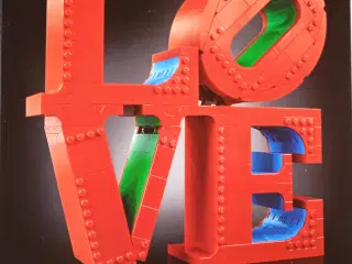 LEGO 31214 LOVE
