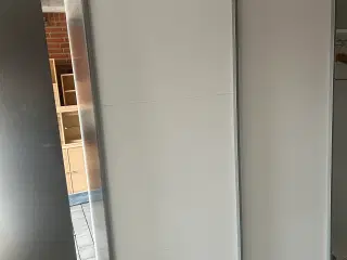Garderobe skabe 