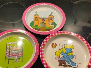 3 børne tallerkner i hård plastik