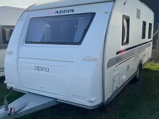 2011. Adria Alpina 563 UK