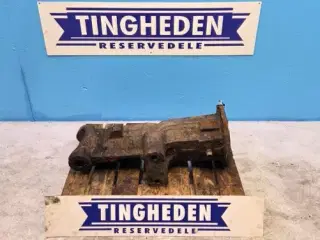 New Holland LB115B Lår L.  85827756