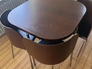 Ikea spisebord med 4 stole