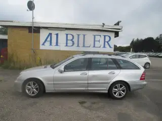 Mercedes C220 2,2 CDi Classic stc. aut.