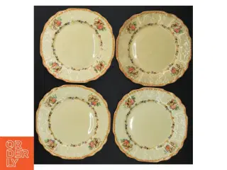 Dekorative porcelænstallerkner (str. Ø. 17 cm)