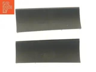 Plaststøtte til biltilbehør (str. 15x5,5 cm)