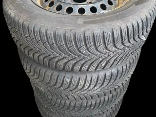 16 Nissan Qashqai 215/65r16 Ref.K2 vinter