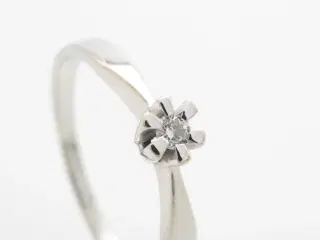 Hvid guld ring med diamant 